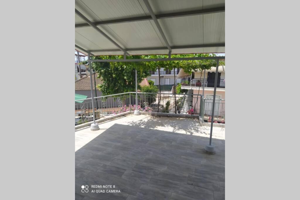 Just Constructed! Villa Gastuni Екстериор снимка