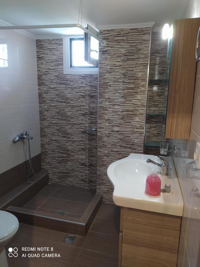 Just Constructed! Villa Gastuni Екстериор снимка