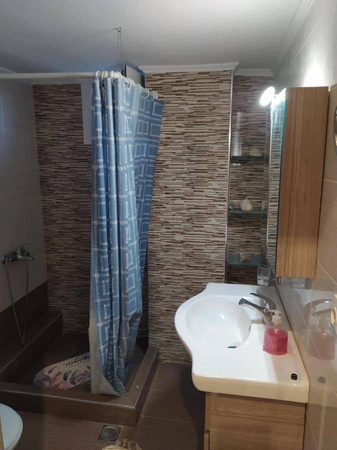 Just Constructed! Villa Gastuni Екстериор снимка