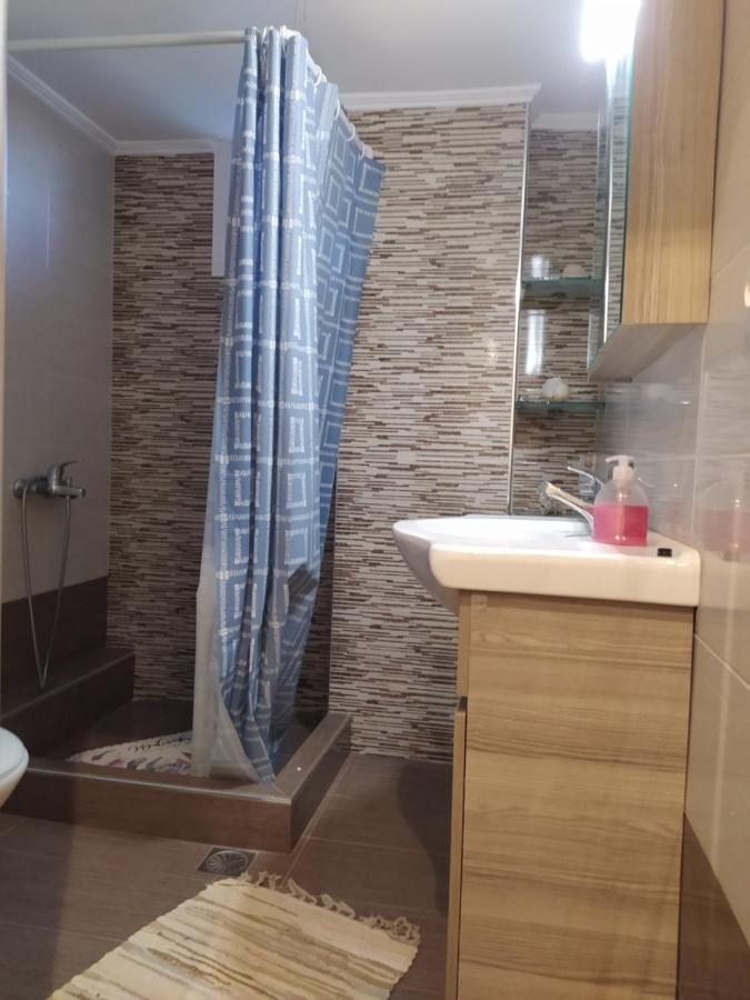 Just Constructed! Villa Gastuni Екстериор снимка